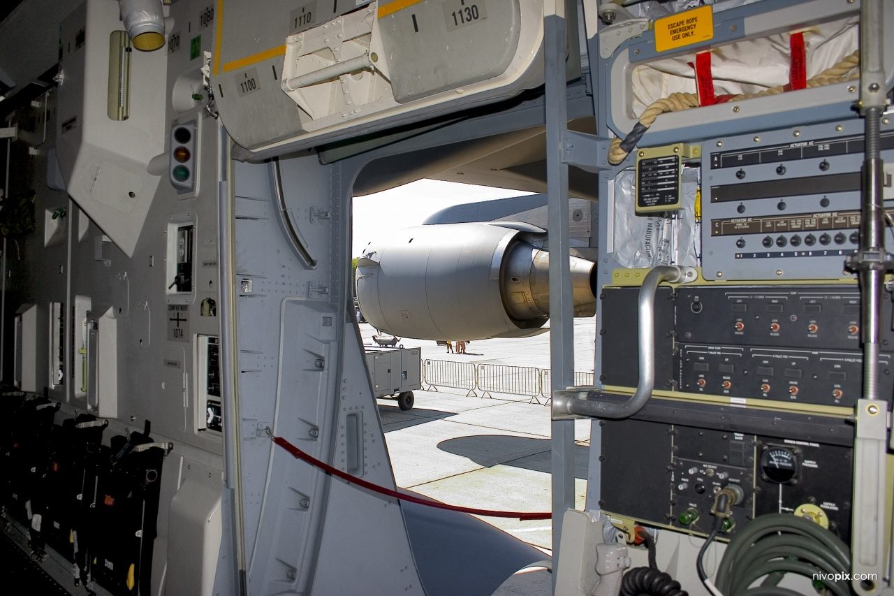 Boeing C-17 Globemaster III - Pratt & Whitney PW2000 (F117-PW-100) turbofan – Pápa, Hungary