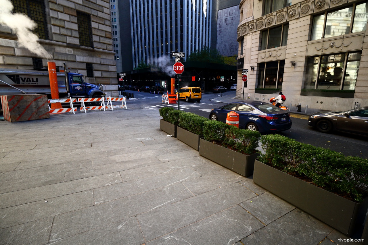 Louise Nevelson Plaza, Federal Reserve