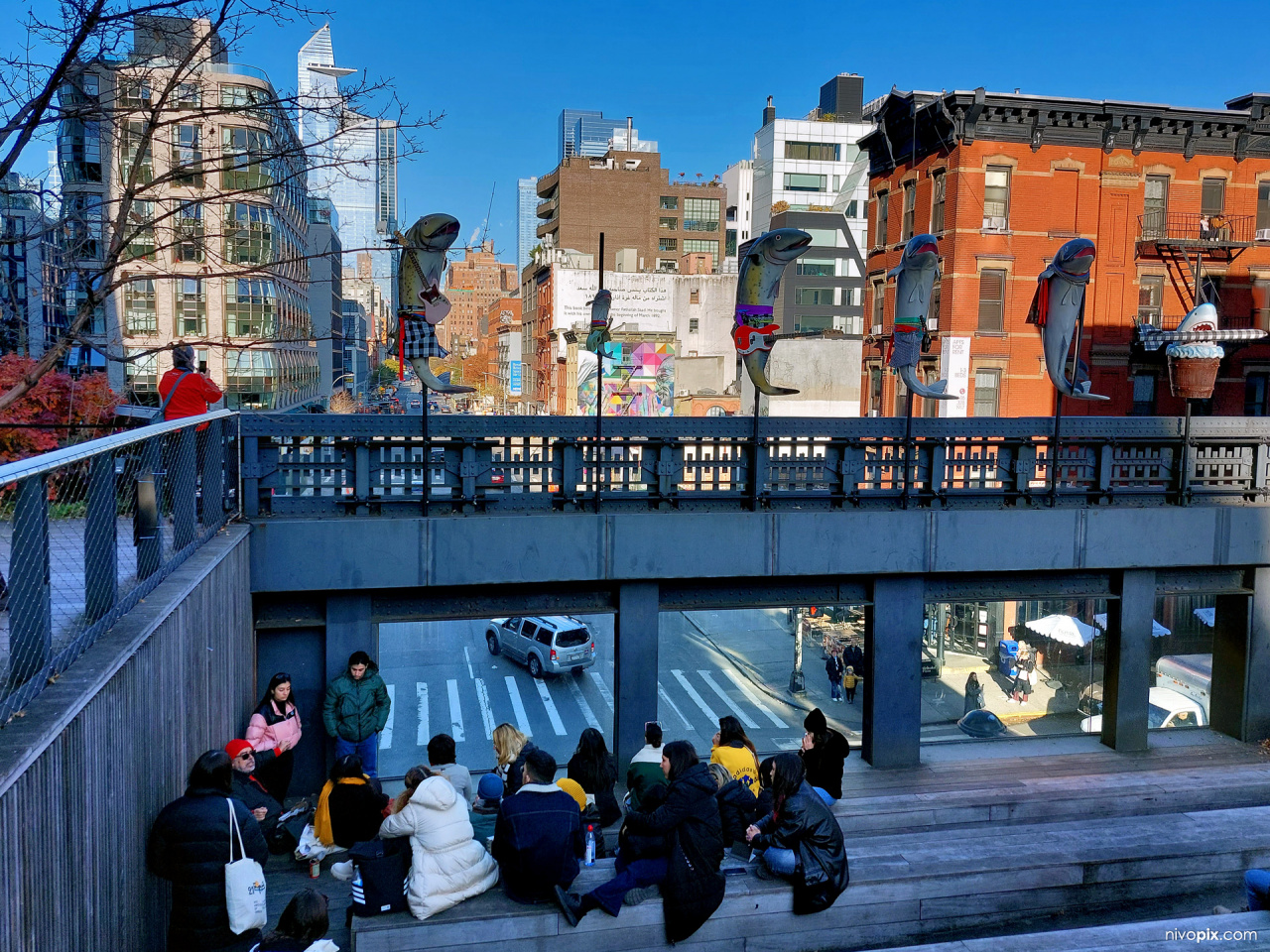 High Line Observation Deck - Tenth Avenue Square