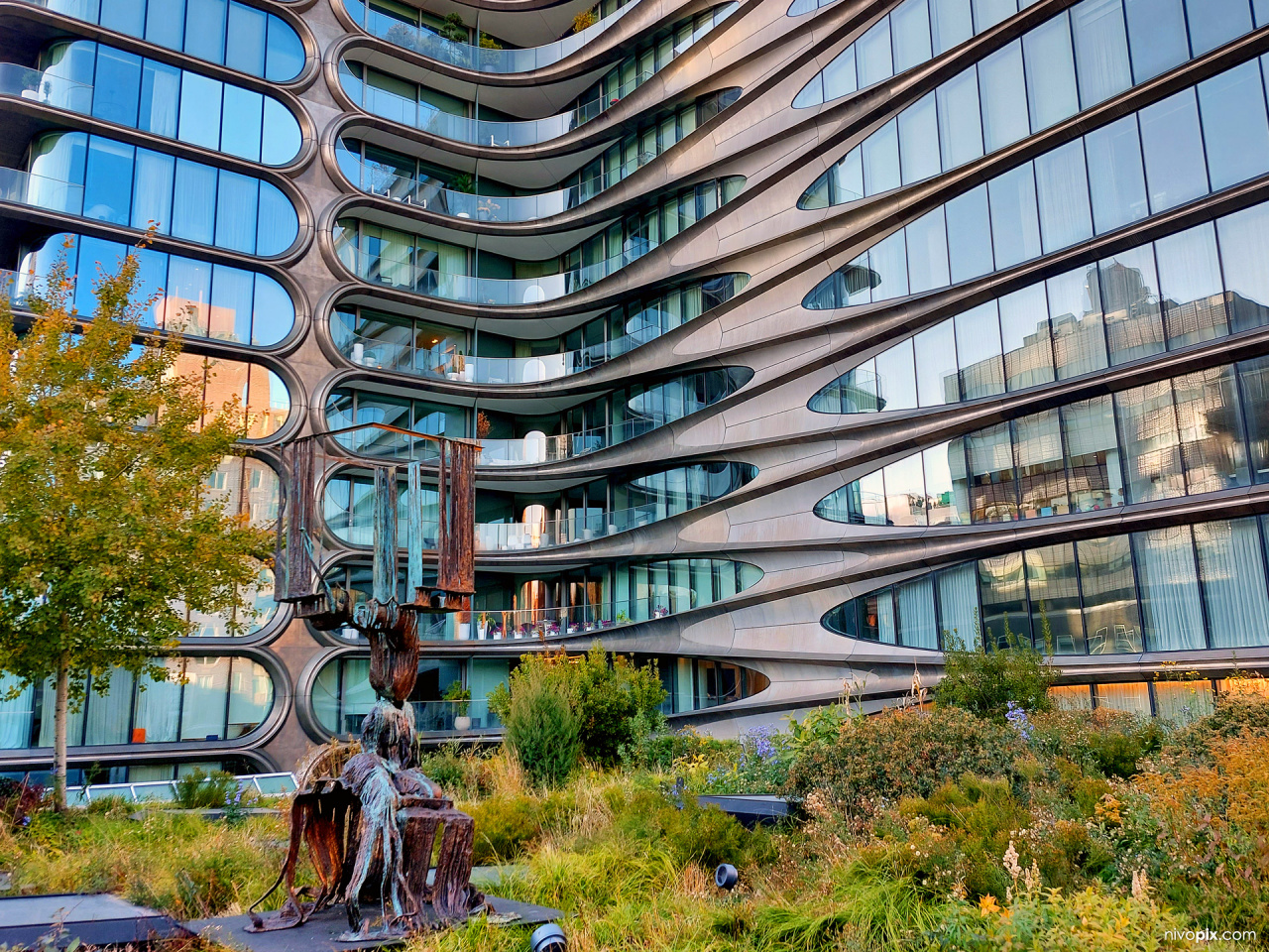 Zaha Hadid Building - 520 West 28th Street