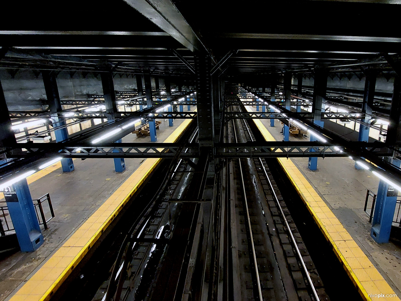 Chambers Street station, (IRT Broadway–Seventh Avenue Line)