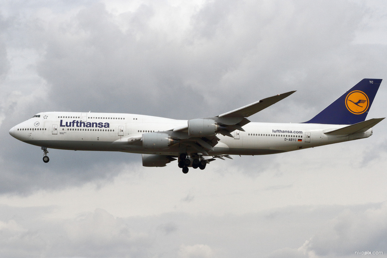 D-ABYC Lufthansa Boeing 747-8