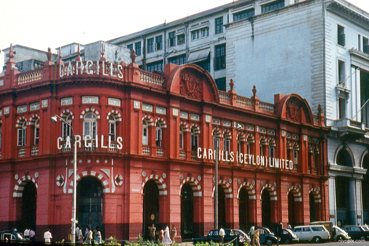 Cargills (Ceylon) Limited building, Colombo Fort, 1979