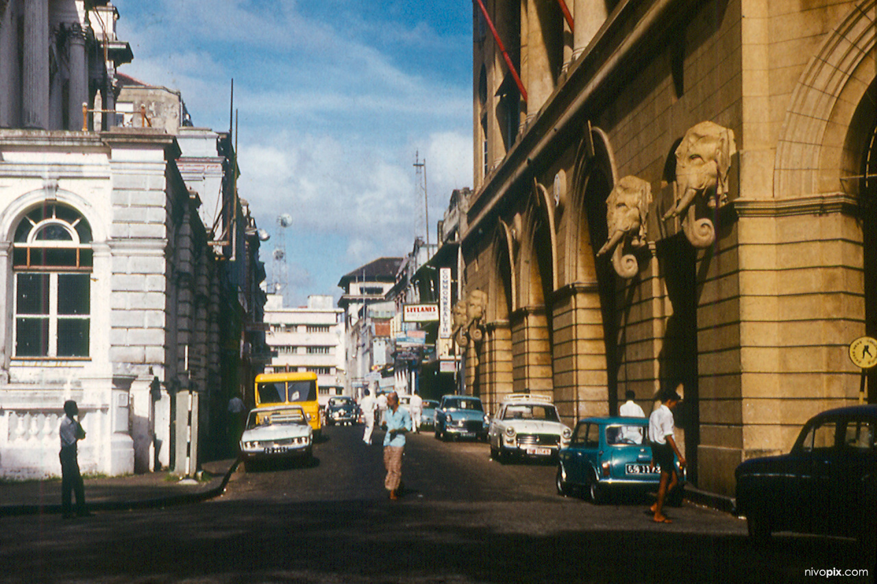 Republic Building and Chartered Bank of India, China and Australia Building, Colombo, 1979