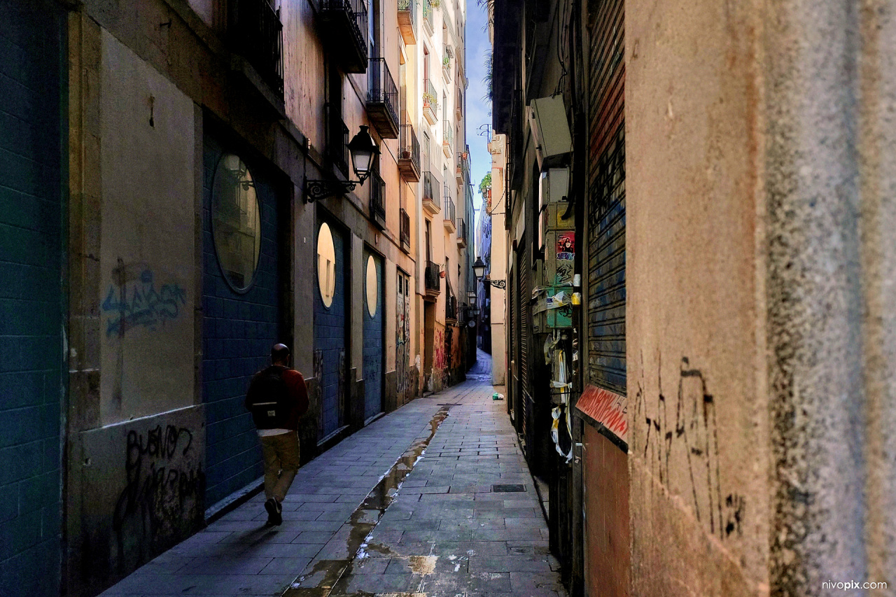 Alley in El Raval