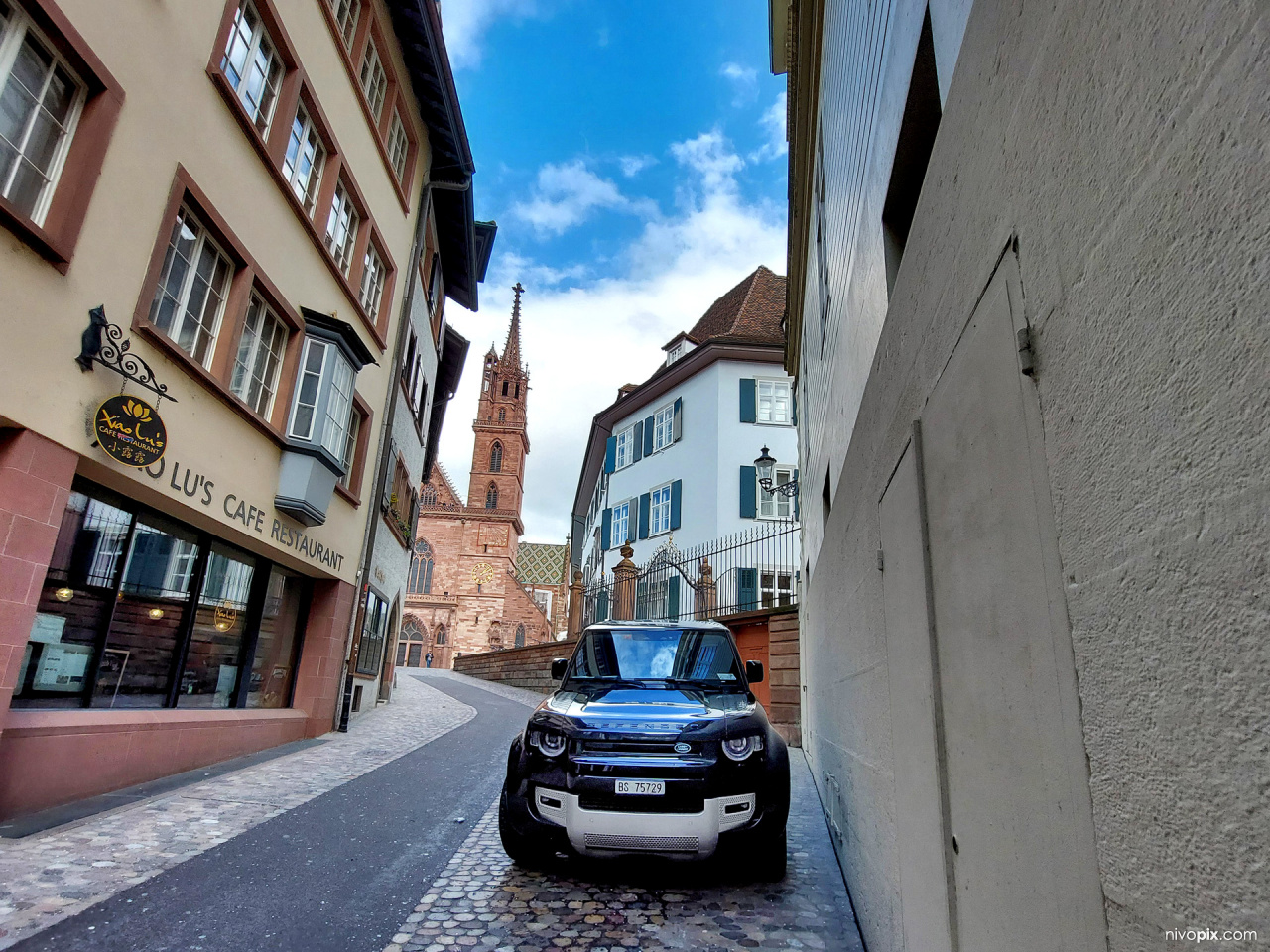Münsterberg, Münsterplatz