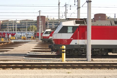 ÖBB 1014 loks at Wien Matzleinsdorf – Vienna, Austria