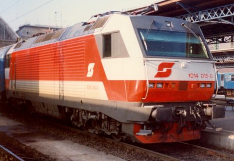 ÖBB 1014 loks at Budapest Keleti – Budapest, Hungary