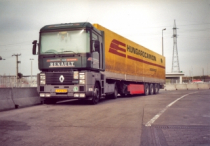 Hungarocamion Renault Magnum