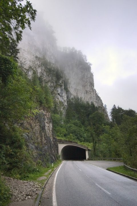 Tunnel in Höllental Straße – Austria