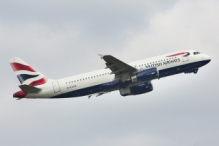 British Airways Airbus A320 taking off from Ferihegy RWY31L