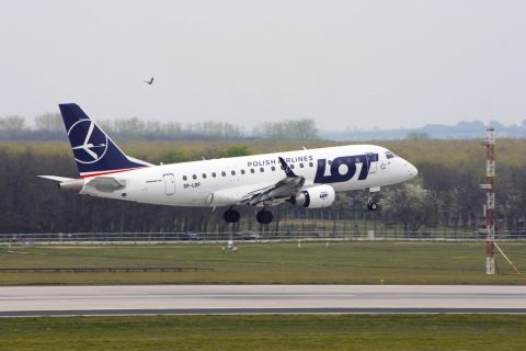 LOT, Embraer ERJ-170, SP-LDF – Budapest, Hungary