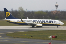 Ryanair, Boeing 737-800, EI-EBA