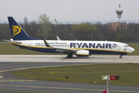 Ryanair, Boeing 737-800, EI-EBA – Budapest, Hungary