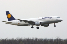 Lufthansa, Airbus A320-211, D-AIPF