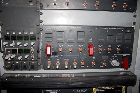 Boeing C-17 Globemaster III - cargo bay controls – Pápa, Hungary