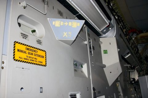 Boeing C-17 Globemaster III - Emergency manual gear extension – Pápa, Hungary