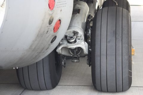 Boeing C-17 Globemaster III - main gears – Pápa, Hungary