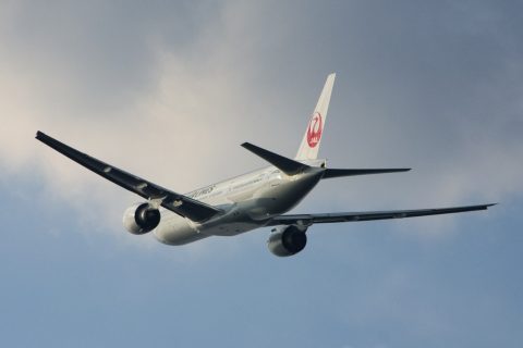 JA706J, Japan Airlines, Boeing 777-246/ER – Budapest, Hungary