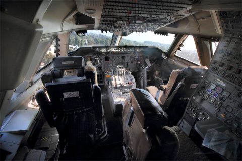 Boeing 747-200 cockpit – Speyer, Germany