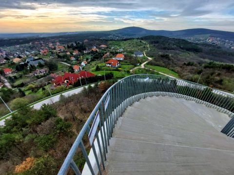 Bence-hegyi kilátó, Velence – Sukoró, Hungary