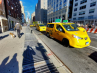 New York yellow cabs, 7th avenue