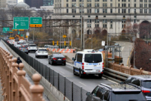 Brooklyn Bridge traffic