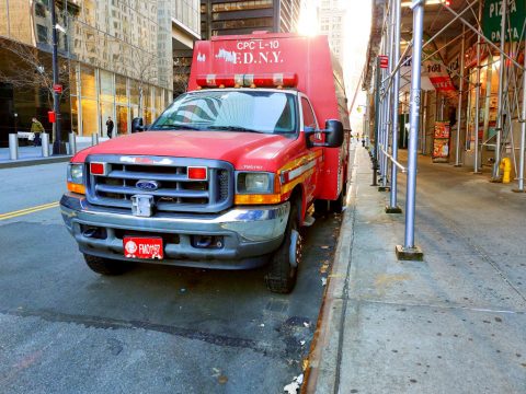 FDNY CPC L-10, Ford F-450 XL Super Duty (FM01167) – New York, United States