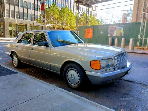 Mercedes-Benz W126 – New York, United States