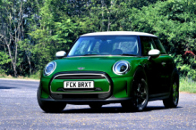 MINI Cooper F56, British Racing Green, front