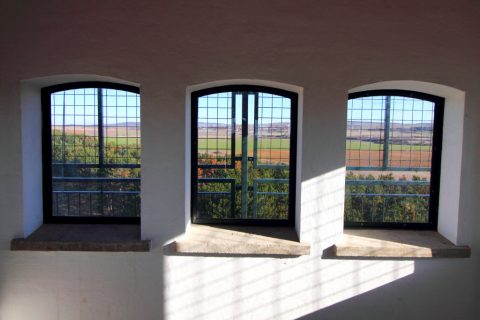 Katonai torony-kilátó, Nagyvázsony, 77-es út – Nagyvázsony, Hungary