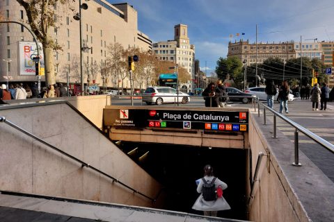 Plaça de Catalunya – Barcelona, Spain