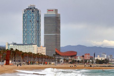 El Peix d'Or / Barcelona Fish by Frank Gehry – Barcelona, Spain