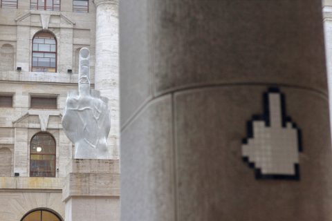 L.O.V.E. - Il Dito – Milan, Italy