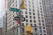 Park Avenue sign