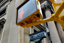 Bowery Savings Bank Building (130 Bowery) - Capitale