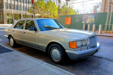 Mercedes-Benz W126