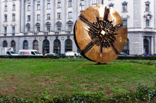 Il Grande Disco by Arnaldo Pomodoro