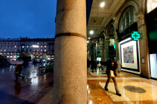 Piazza del Duomo stores