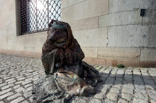 Homeless Fox Statue / Hemlös räv
