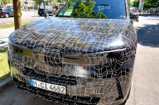 BMW iX5 prototype